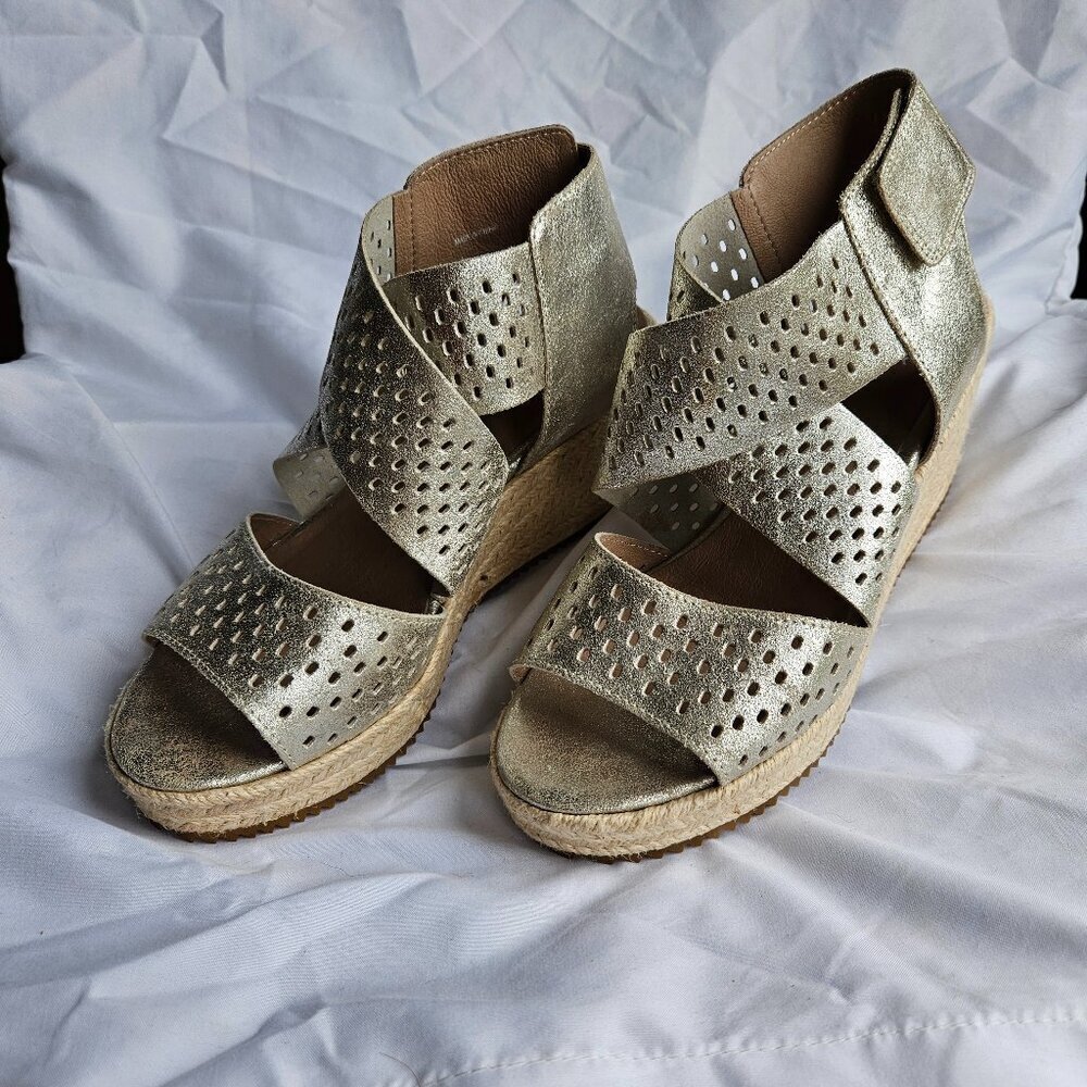 Eileen Fisher Willow Espadrille‎ Wedge Sandals Size 7.5
